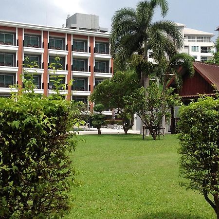 Marsi Pattaya Hotel Buitenkant foto