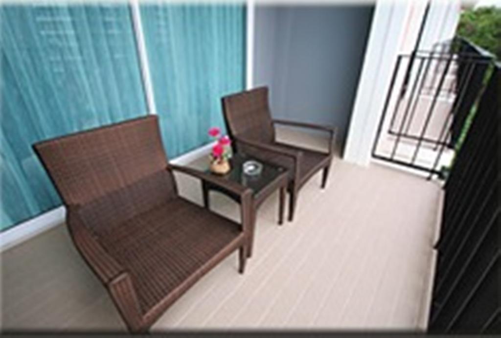 Marsi Pattaya Hotel Buitenkant foto