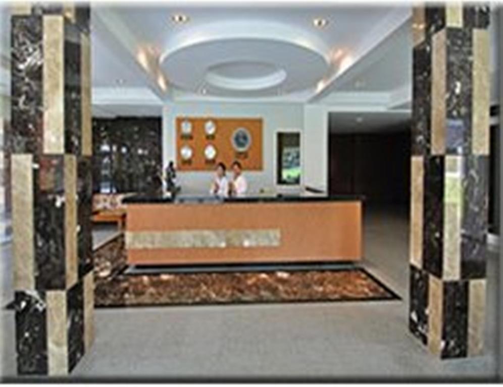 Marsi Pattaya Hotel Buitenkant foto