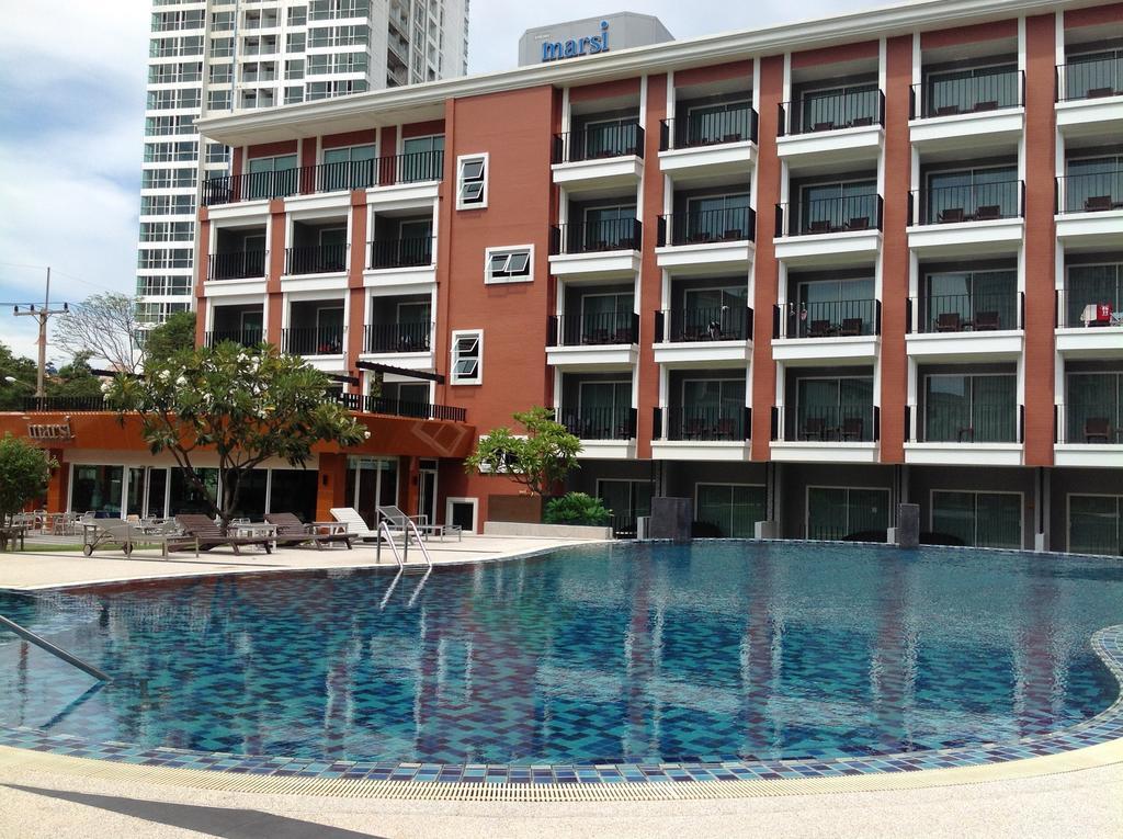 Marsi Pattaya Hotel Buitenkant foto