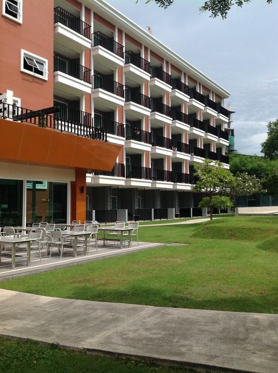 Marsi Pattaya Hotel Buitenkant foto